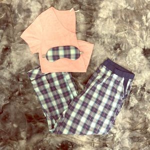 Victoria’s Secret t shirt pajama set